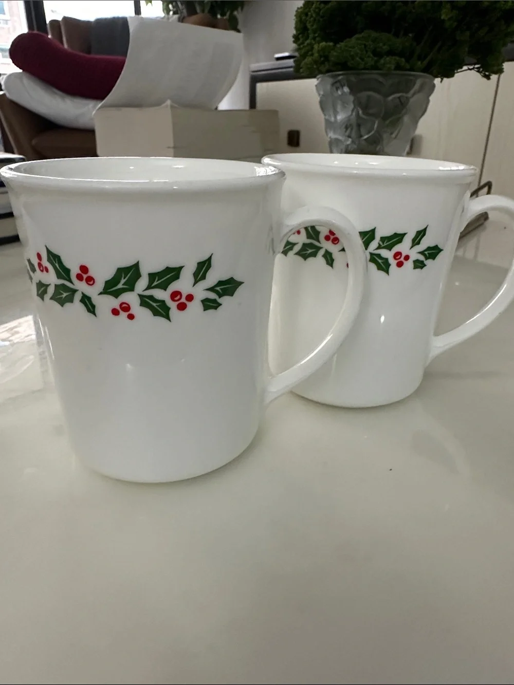 Vintage Corelle Winter Holly Christmas Mugs Set of 2 Corning Holiday Cups USA